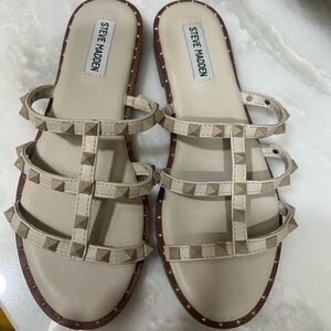 NW Steve Madden sandals